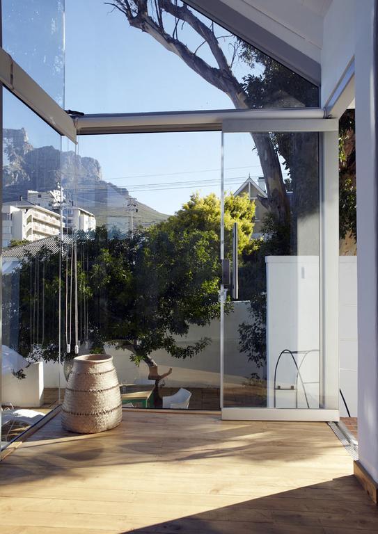 Inawestays Holiday Homes Kaapstad Kamer foto
